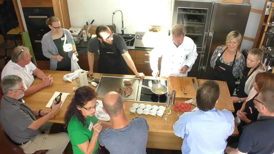 Eichen-Massivholzküche in unserer Ausstellung