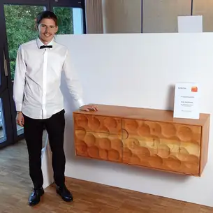 Dreidimensional kreisförmig gefräste Fronten