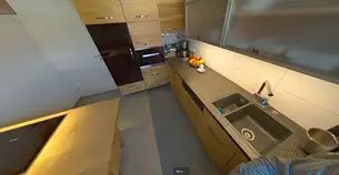 Vogelperspektive der Massivholzküche 