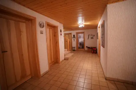 Eschetüren mit Glas- und Holzfüllung Eschetüren mit Glas- und Holzfüllung