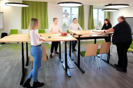 Kompletteinrichtung für die Fränkische Verlagsanstalt im Karl Bröger Haus