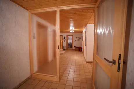 Stockrahmen fest verlast und als Schwenktür Stockrahmen fest verlast und als Schwenktür