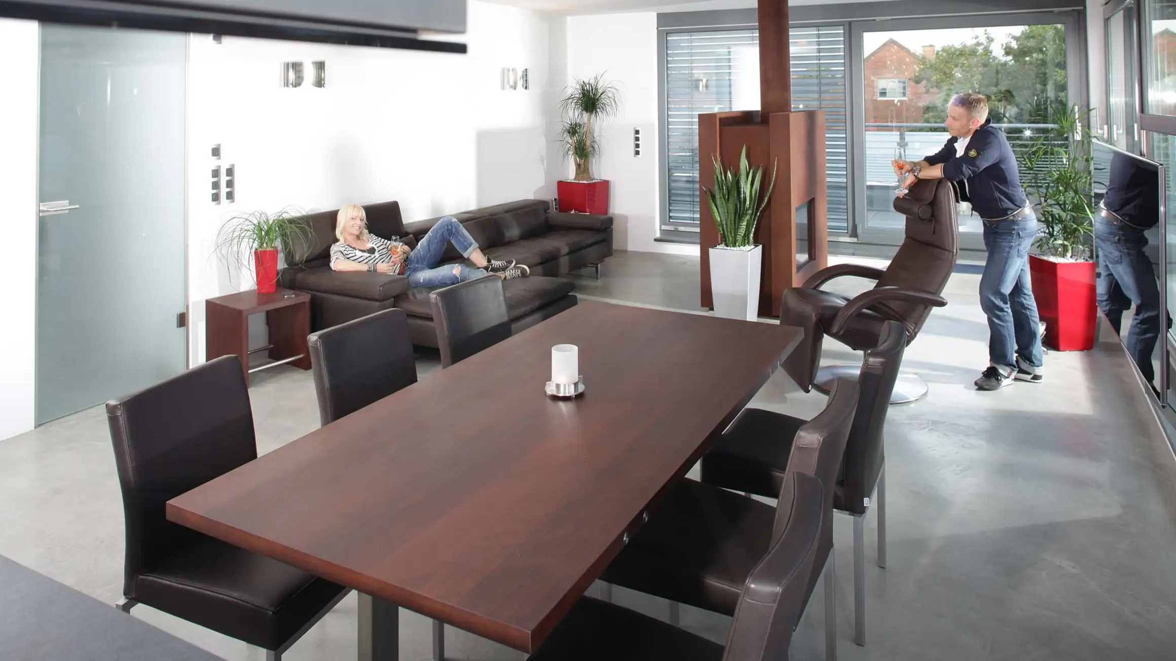 Massivholzwohnzimmer in Thermobuche Massivholzwohnzimmer in Thermobuche