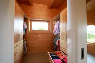 Ankleide Auszüge MAssivholz 