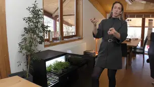Lydia von Agrilution erklärt den Plantcube