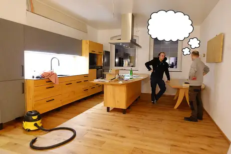 Moritz grübelt noch, was alles zu tun ist Moritz grübelt noch, was alles zu tun ist