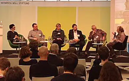 Als Referent bei der Heinrich Böll Stiftung mit IÖW Als Referent bei der Heinrich Böll Stiftung mit IÖW