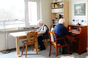 Massivholztisch aus Ahorn 