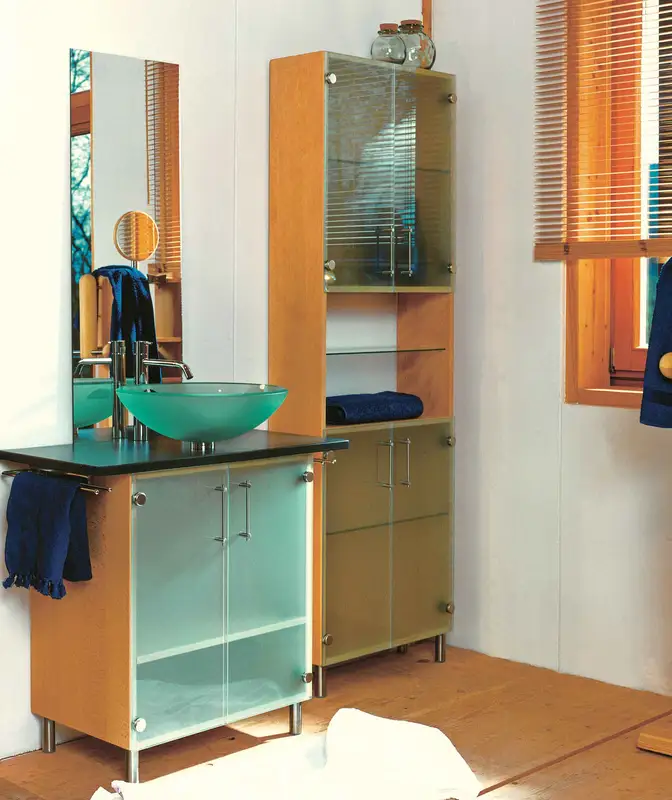 Bad aus Buchen-Massivholz mit Laborkeramikplatte 