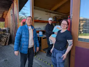 Fertigung von Hifi-Möbeln 