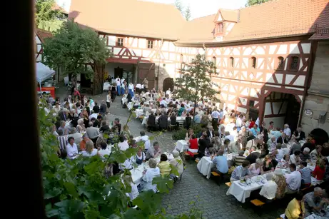 Küchencontainerin Kirschbaum 