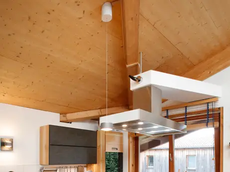 Dunstabzug in der Dachschräge 